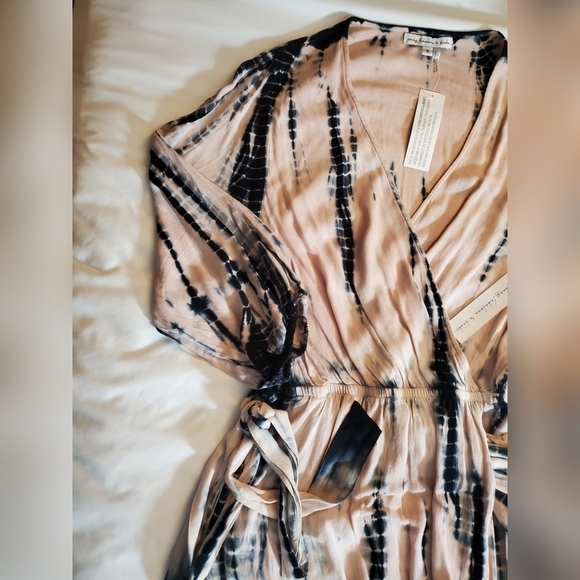 *SOLD* YFB Jillian Tie-Dye Maxi Dress - Picture 3 of 7